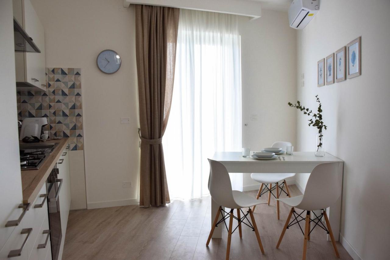 Accomodati B&B Marina di Gioiosa Ionica Exterior foto