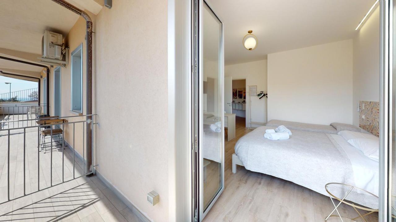 Accomodati B&B Marina di Gioiosa Ionica Exterior foto